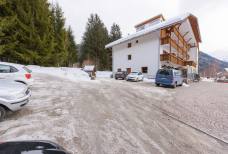 Hotel Frida - Parcheggio e percorso esterno